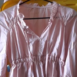 XL pink shirt.